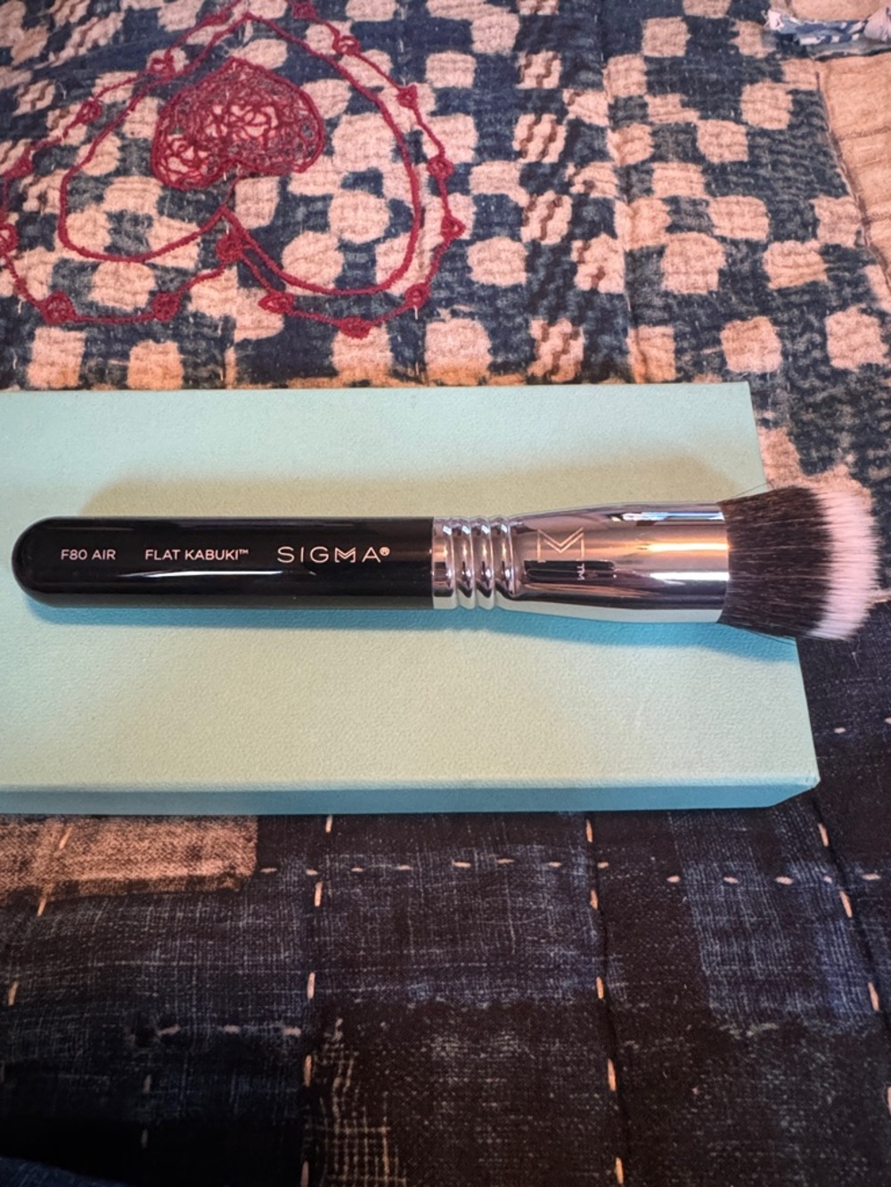 Sigma Beauty F80 Flat Kabuki Makeup Brush - Black with Silver Ferrule
